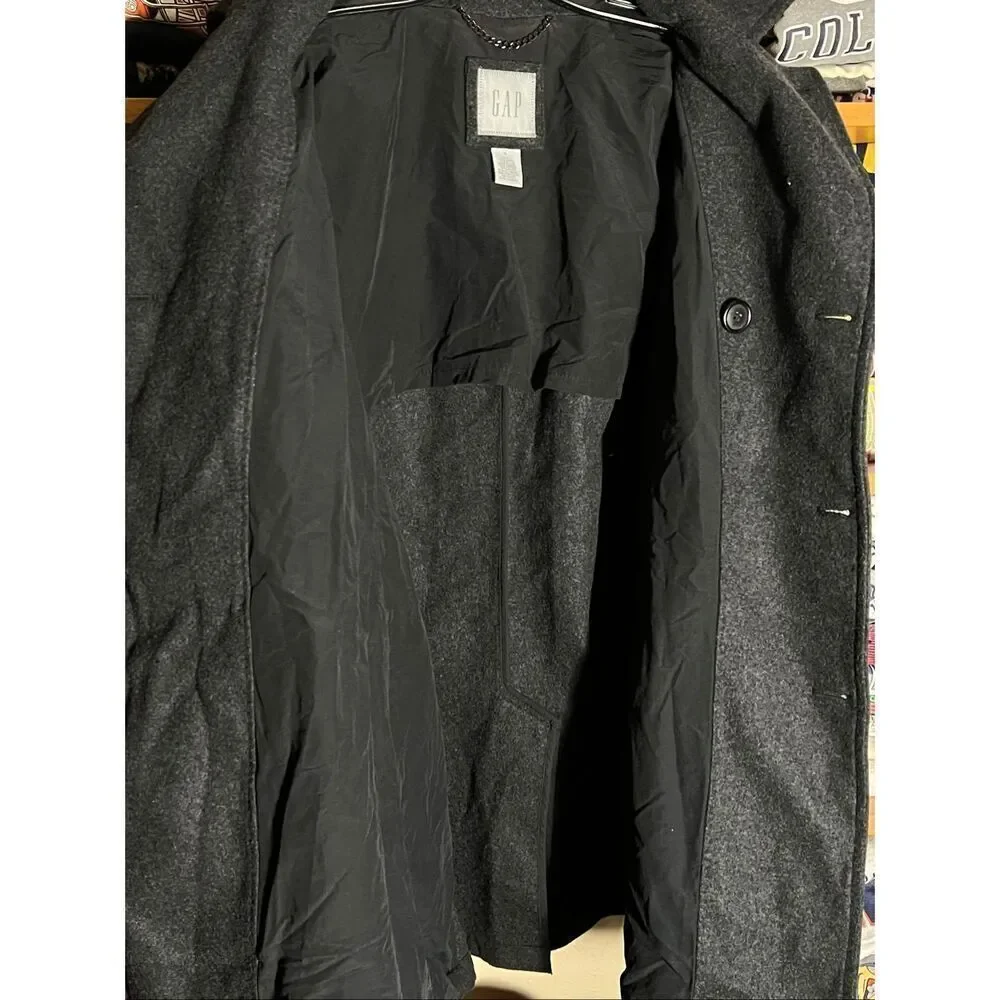 Vintage Gap Men’s Wool Pea Coat Overcoat